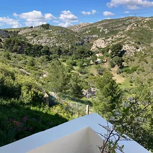  Séjour chez l'habitant Loft Dans Les Collines De L'estaque