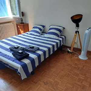  Séjour chez l'habitant Chambre Dans